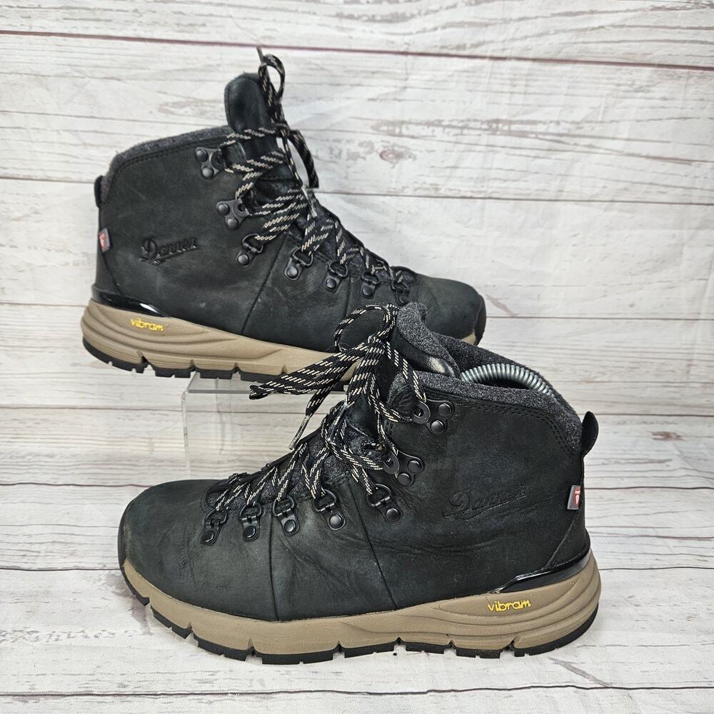 Danner Womens Sz 7 Mountain 600 4.5” Black Leather Waterproof Hiking Boots